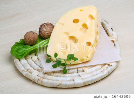 Yellow cheese 16442609
