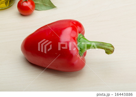 Red bell pepper 16443886