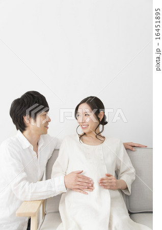 妊婦と夫 妊婦と夫 16451895