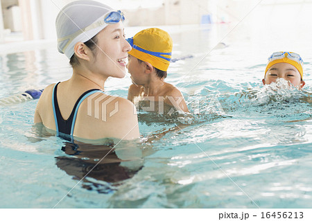 スポーツクラブ 16456213