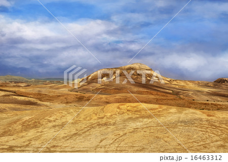 Judean Desert Judean Desert 16463312