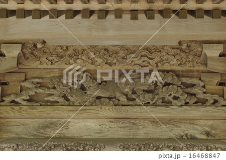 信州安曇野　有明山神社の山門「裕明門」の彫刻群（立川流　清水虎吉彫） 16468847