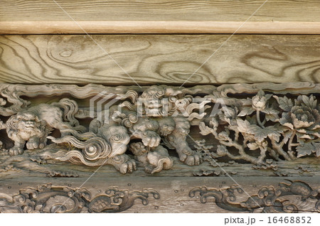 信州安曇野　有明山神社の山門「裕明門」の彫刻群（立川流　清水虎吉彫） 16468852