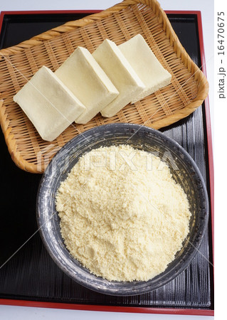 凍り豆腐と粉豆腐 16470675