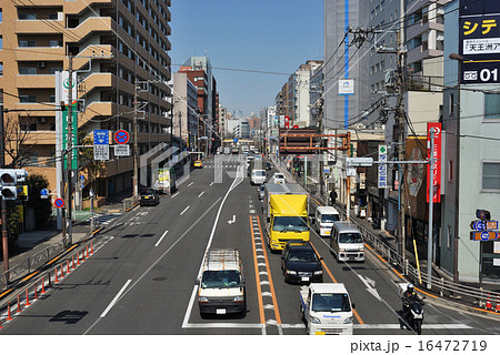 京浜急行青物横丁駅付近の第一京浜 16472719