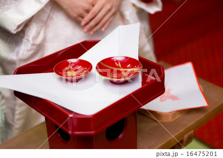 Bride's kimono by pure white dress 16475201