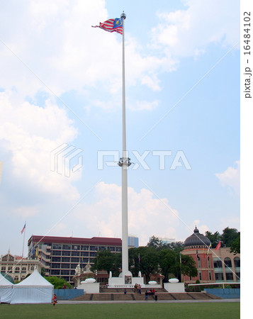 ムルデカ スクエアの国旗掲揚台 マレーシア クアラルンプールの写真素材