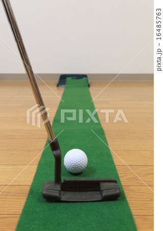 パット練習 16485763
