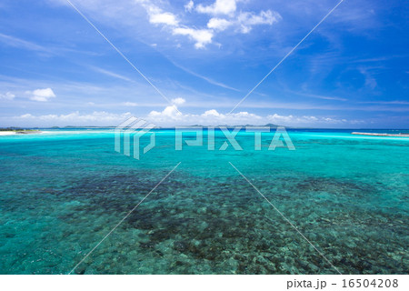 沖縄の海・伊平屋島 沖縄の海・伊平屋島 16504208