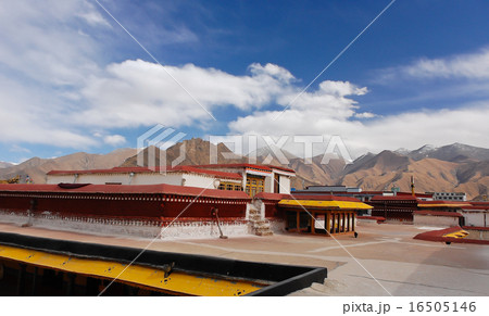 Jokhang temple, Tibet 16505146