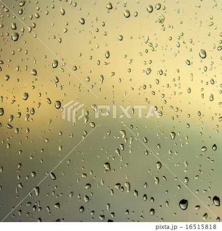 close up Raindrops on the window 16515818