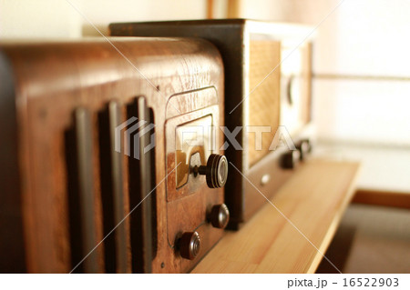 レトロラジオ 16522903