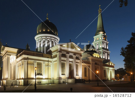 Evening at Transfiguration Cathedral in Odessa. 16528712