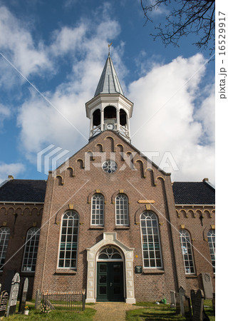 Authentic Dutch church  16529917