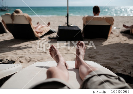 Relaxing at the beach 16530065