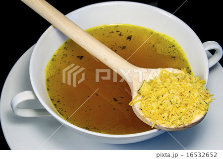 instant chicken noodle soup instant chicken noodle soup 16532652