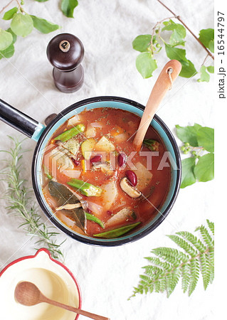 オーガニックランチ　野菜スープ 16544797