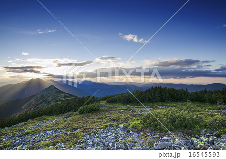 Mountain sunset Mountain sunset 16545593