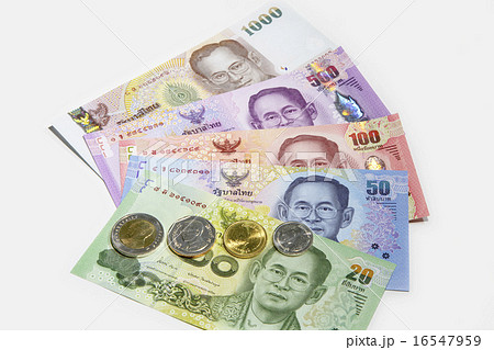 タイバーツ紙幣と硬貨2015年版 16547959