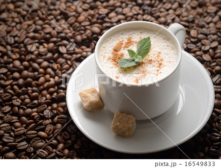 white coffee cup with mint and brown sugar 16549833
