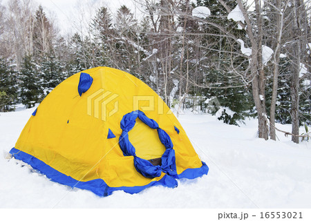 冬山の山岳テント 冬山の山岳テント 16553021
