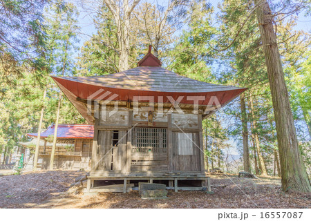 春の吾妻神社の額殿 春の吾妻神社の額殿 16557087