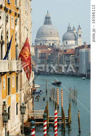 Venice grand canal view,Italy, Europe Venice grand canal view,Italy, Europe 16566112