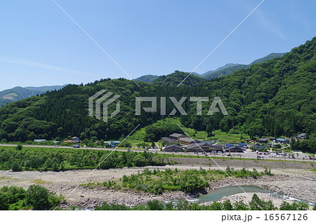信州 北小谷 国道148号 道の駅「おたり」 施設遠望(対岸より) 信州 北小谷 国道148号 道の駅「おたり」 施設遠望(対岸より) 16567126