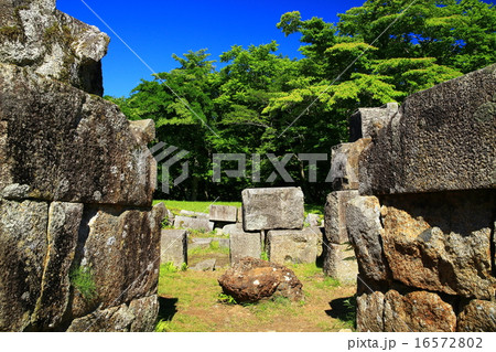 世界遺産　釜石市　橋野高炉跡　三番高炉 16572802