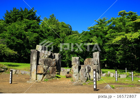 世界遺産　釜石市　橋野高炉跡　三番高炉 16572807