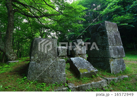 世界遺産　釜石　橋野高炉跡　二番高炉 16572949