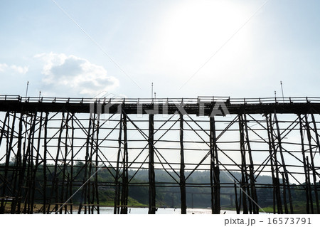 old wooden bridge Bridge 16573791