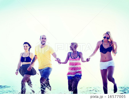Diverse Beach Summer Friends Holding Hands Concept 16577005