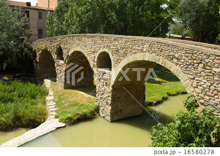 Old stone bridge in Vic 16580278