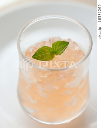 桃のゼリー 桃のゼリー 16581269