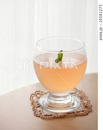 桃のゼリー 16581273