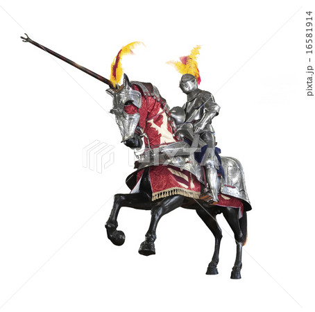 Knight jousting on horse back in armour 16581914