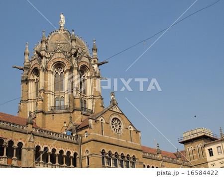 世界遺産 チャトラパティ シヴァージー ターミナス駅 旧名ヴィクトリア ターミナス インド の写真素材