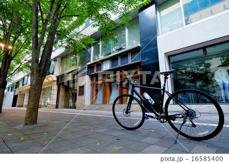 CYCLING TIME (61) CYCLING TIME (61) 16585400