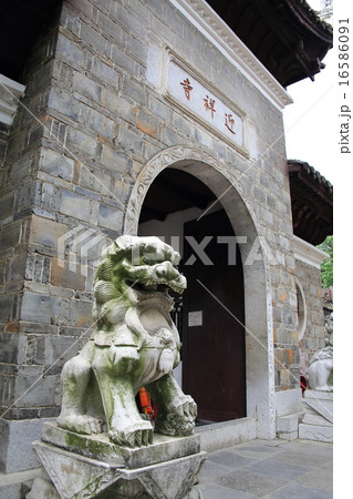 貴州省　貴陽市　青岩古鎮　迎祥寺 16586091