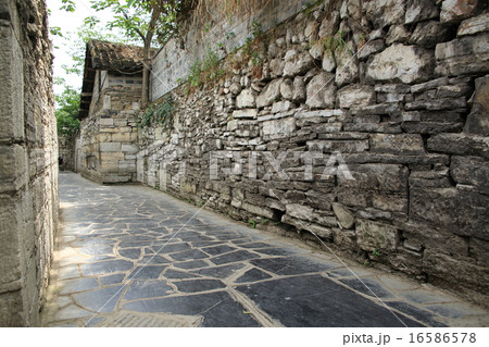 貴州省　貴陽市　青岩古鎮　背街 16586578