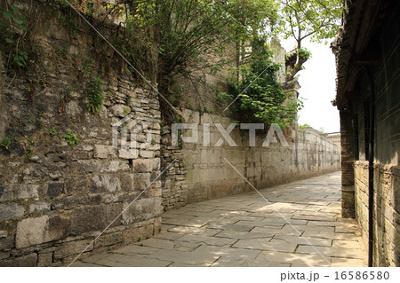 貴州省　貴陽市　青岩古鎮　背街 16586580