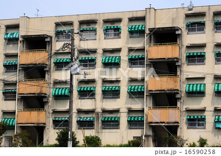 1960年代に建てられた団地-6 16590258