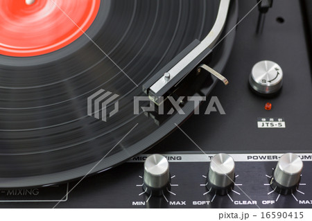 レコードプレーヤー 16590415