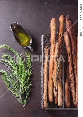 Grissini bread and olive oil 16597864