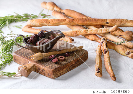 Black olives and grissini bread 16597869