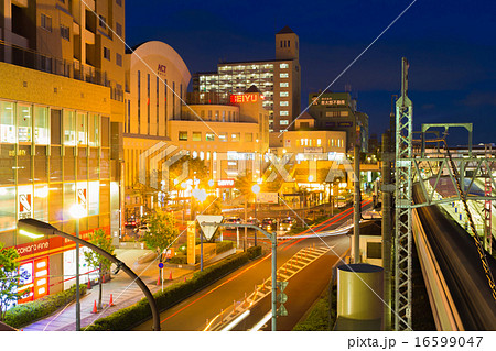 東武東上線　成増駅前の夜景 16599047