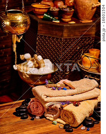 Ayurvedic spa massage still life 16601504