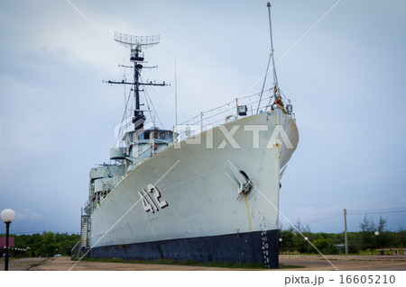 Battleships to Be Decommissioned in Thailand Battleships to Be Decommissioned in Thailand 16605210