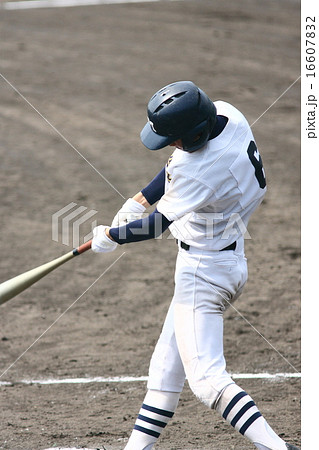 高校野球 高校球児 バッター の写真素材